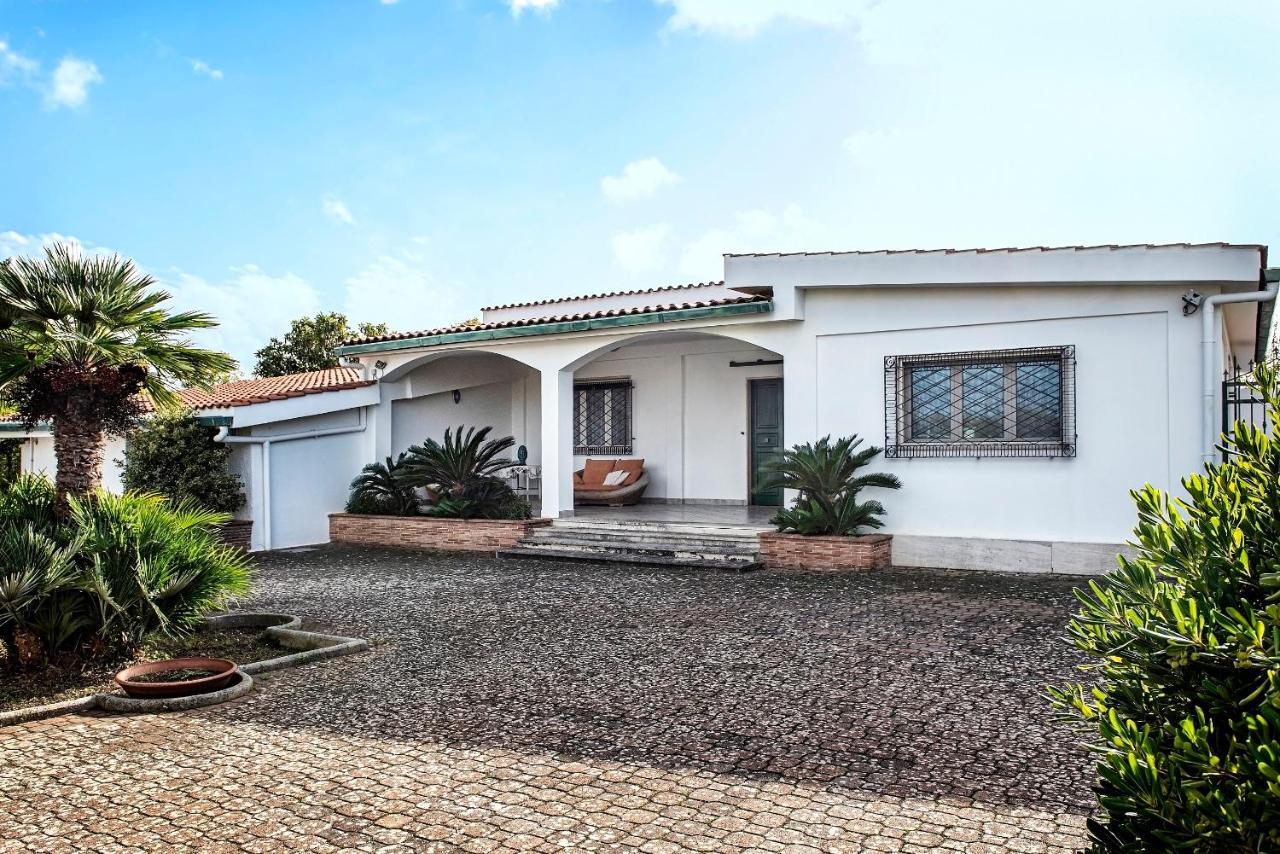 Villa Eva Crispiano Esterno foto